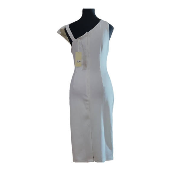Ella Off white Sleeveless ruffle detail medium midi dress (NWT) - Picture 4 of 11